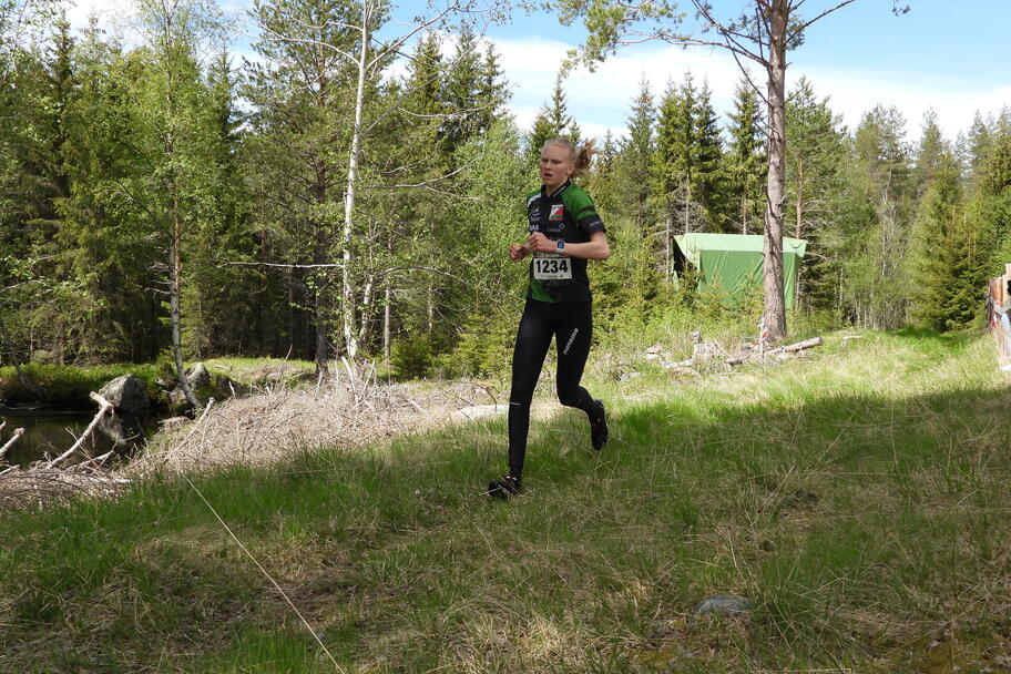 June Rogstad Bekkevold løper løpstest.