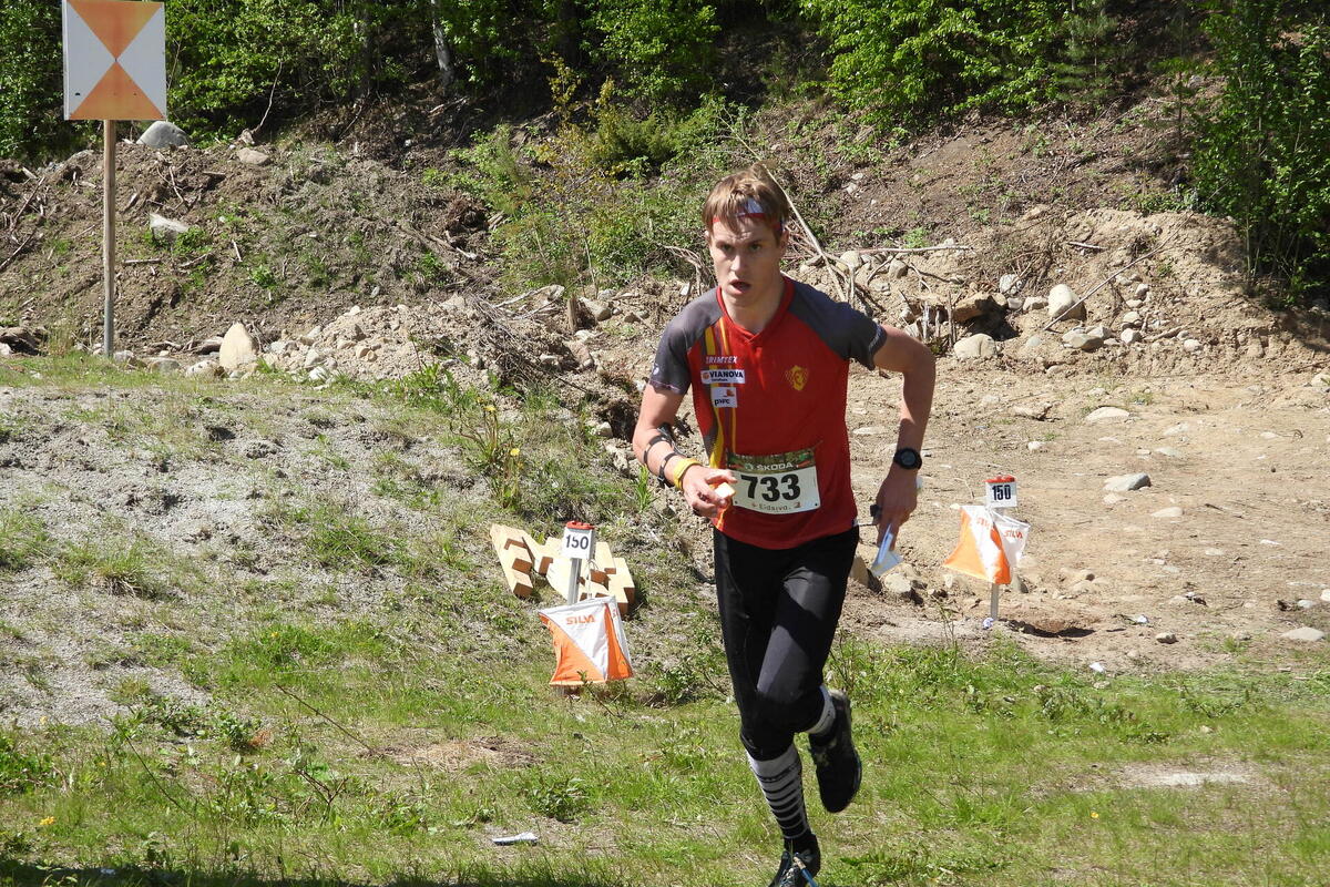 Mikkel Holt nr 4 H17-20E.