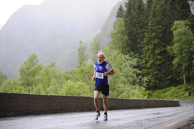 Nils Tore Sæterdal er i godt driv oppover Bergsdalen. (Alle foto: Arne Dag Myking)
