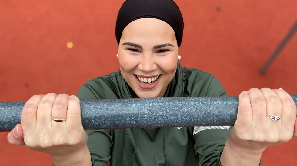 Iman Meskini som blant annet er kjent fra TV-serien «Skam», er med på årets Forbes-liste over de 30 mest fremtredende europeere under 30 år i kategorien «sosial innflytelse». (Foto: privat)