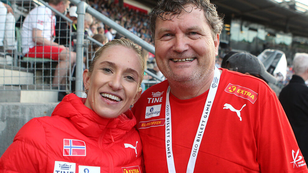 På Bislett Games 16. juni slo Karoline Bjerkeli Grøvdal den 36 år gamle norgesrekorden til Ingrid Kristiansen på 5000 m. Og hennes trener, Knut Jæger Hansen, var strålende fornøyd. (Foto: Kjell Vigestad)