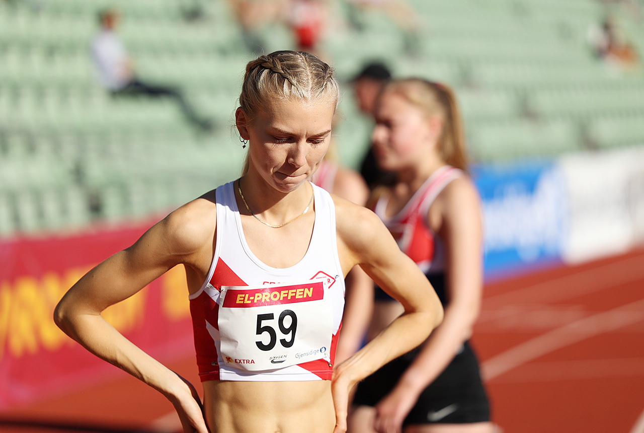 800-kvinner-heatA-Anne-Gine-Lovnes_8U3A2769.jpg