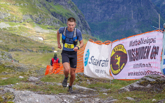 Geir Steig var i dag løpets raskeste deltaker. Det ble levert flere sterke prestasjoner i noe krevende forhold opp Kvasshovden. (Foto: Arne Dag Myking)