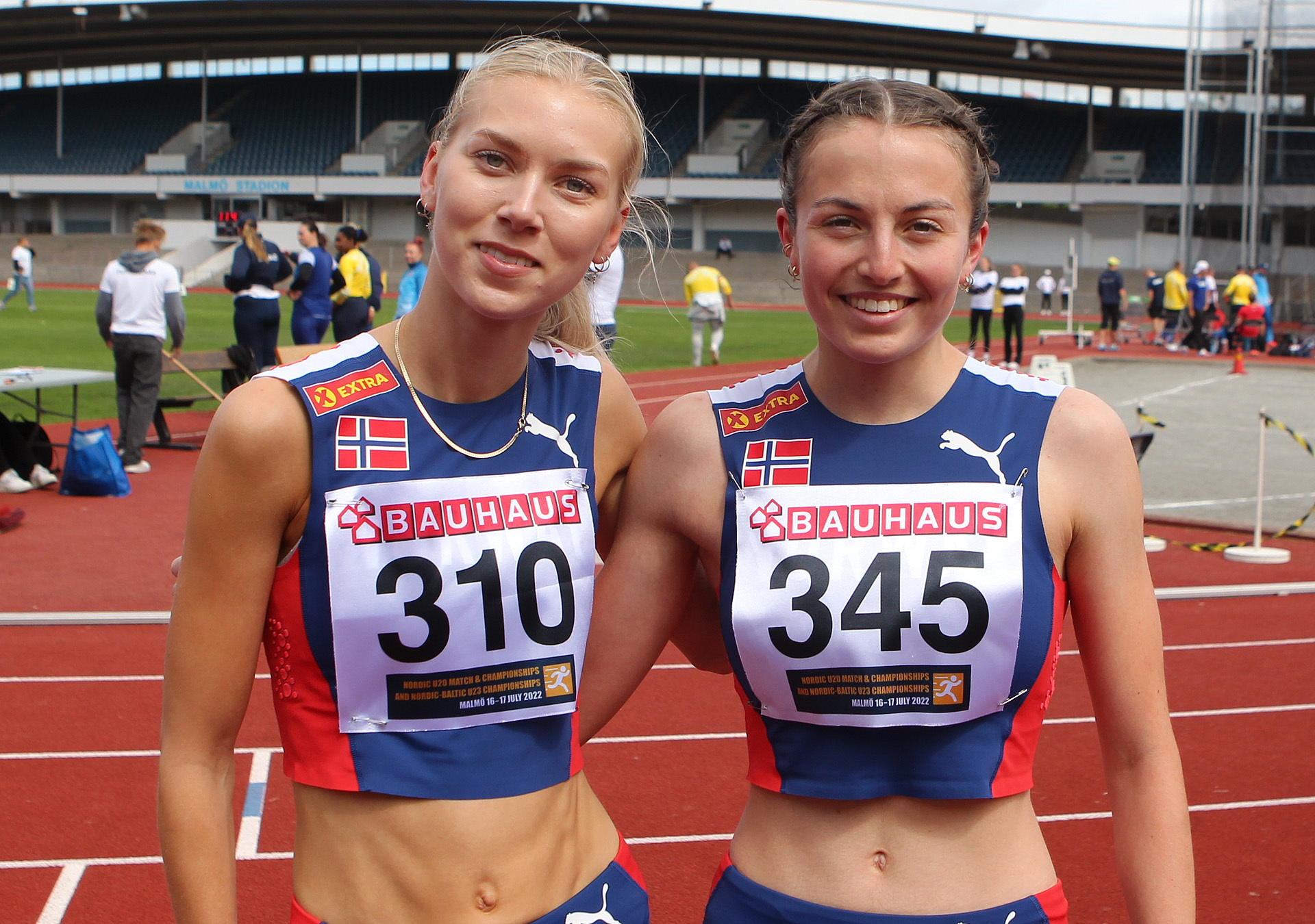 800m_U20_kvinner_Oestgaard_Loevnes_oppstitl_A20G2357.jpg