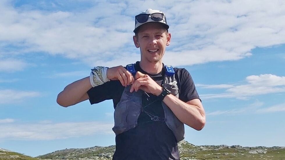 John Marius Hegseth er fast deltaker på ultradistansen i MMC Meråker - og for fjerde år på rad sikret han seieren. (Arrangørfoto)