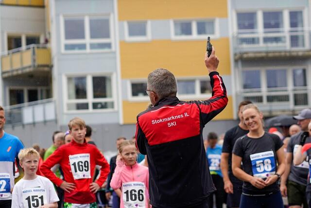 Klare for startskuddet! Foto: Hadsel Maraton
