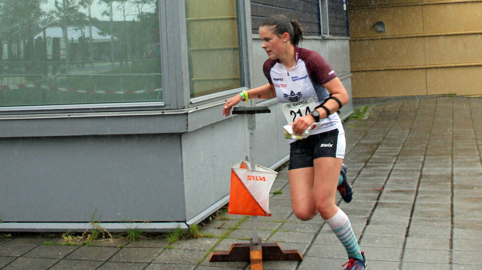 Eira Skaarer Wiklund, Nydalen (D16), på vei mot sitt 6. strake HL-gull.