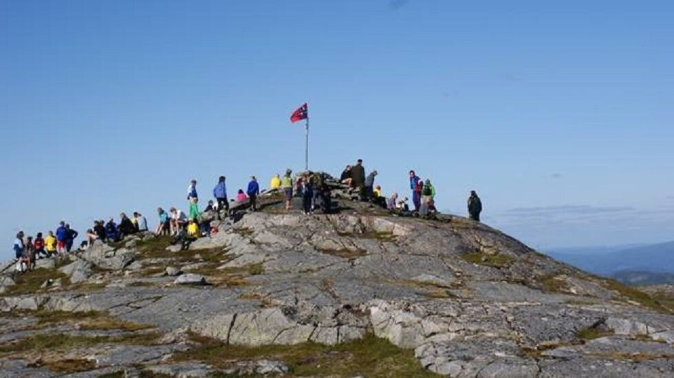 Toppen av Follaheia 644 moh. (Foto fra Follafoss ILs facebookside)