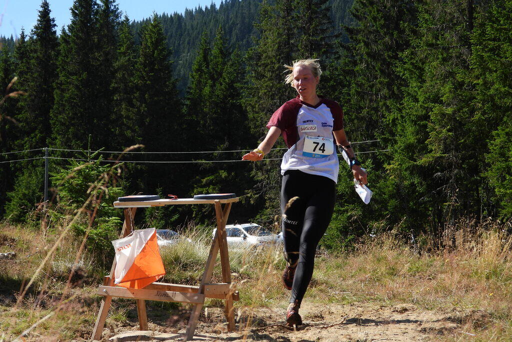 Ragna Wiklund inn til en 6. plass i D21.
