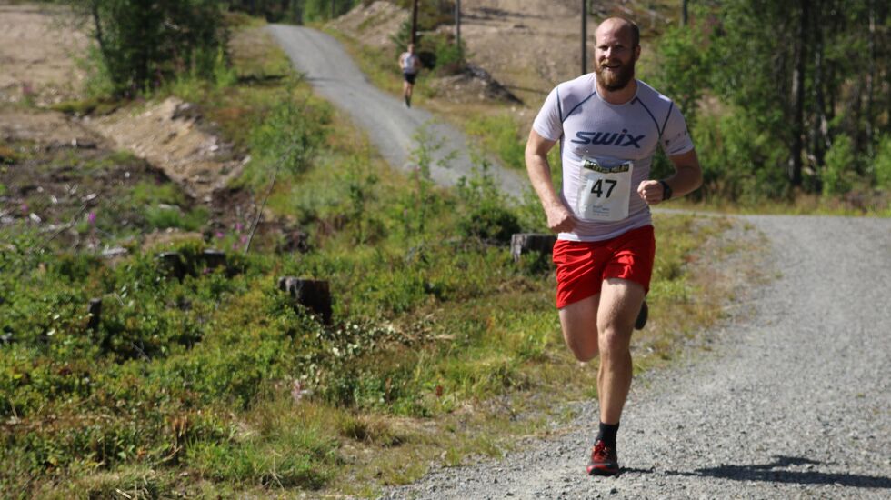 Ivar Hesselberg Indby inn til to seire i en smekk på Østby lørdag. (Foto: Ole Sigstad)