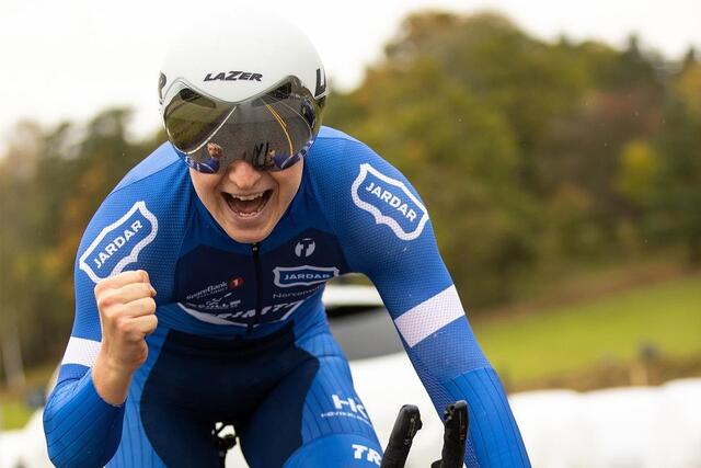 Hans Christian Tungesvik da han satte ny norgesrekord på 200 km temposykling i 2020. (Foto: Sylvain Cavatz)