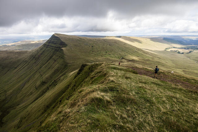 Løpet går gjennom herlig og vilt landskap gjennom hele Wales. (Foto: No Limits Photography) Løpet går gjennom herlig og vilt landskap gjennom hele Wales. (Foto: No Limits Photography)