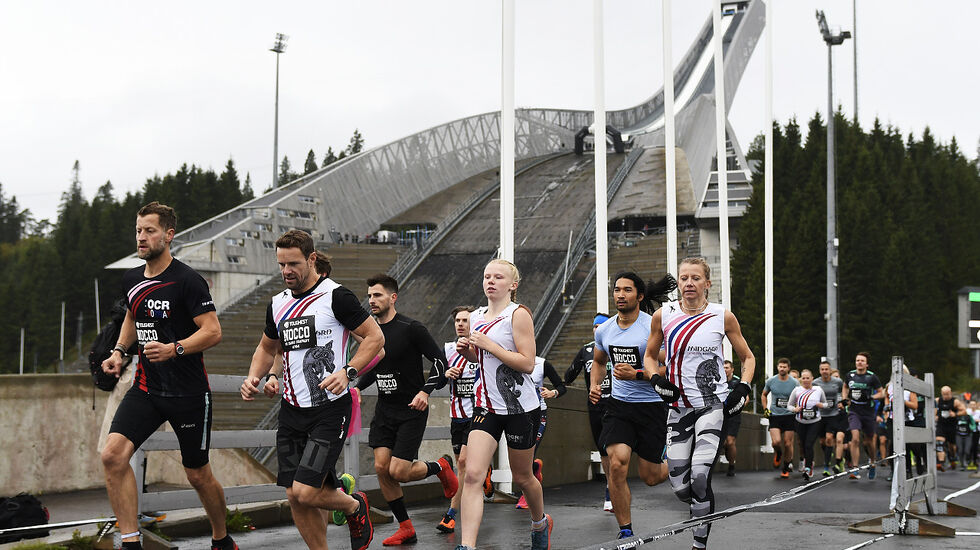 Hinderløpet Toughest i Holmenkollen hadde i år 2580 fullførende deltakere. (Foto: Bjørn Johannessen)