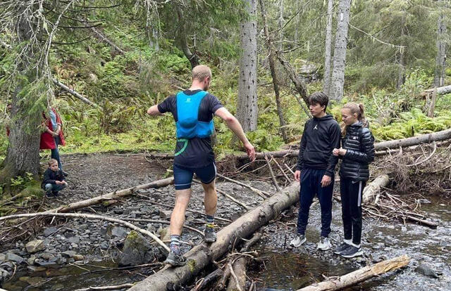 Det 50 km lange Saksumdal Ultra bød på ulike utfordringer i variert terreng. (Foto: arrangøren)