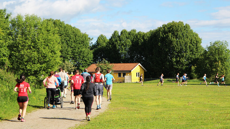 Ekebergsletta parkrun gir god start på lørdagen. (Foto: Cristina Pulido Ulvang)