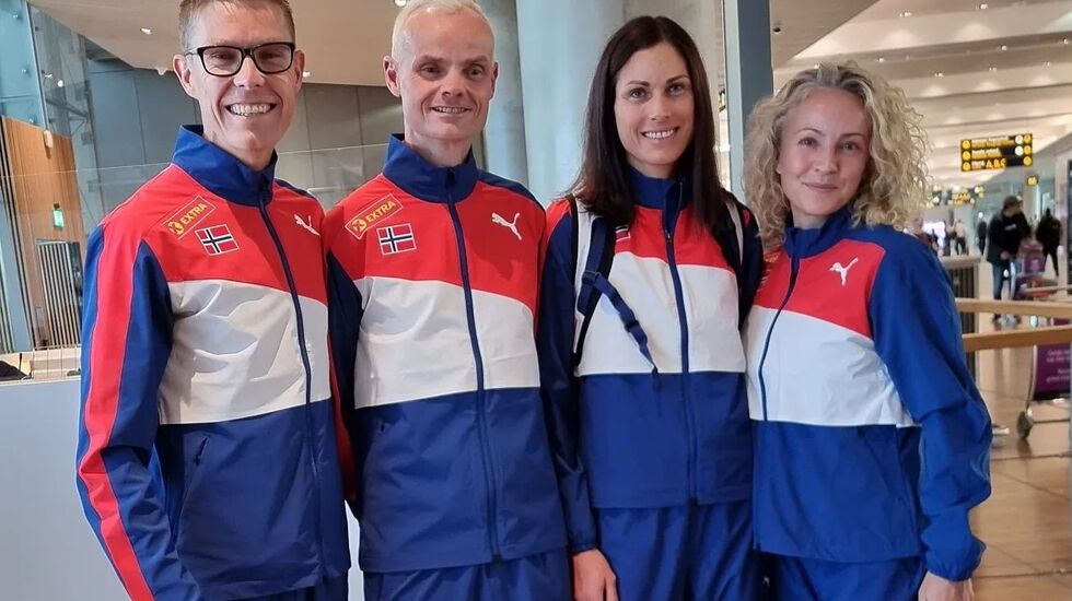 De norske løperne på Gardermoen før avreise til Verona onsdag kveld. Fra venstre Jo Inge Norum, Bjørn Tore Taranger, Ranveig Hansen og Therese Falk. (Foto: Aina Nygård)