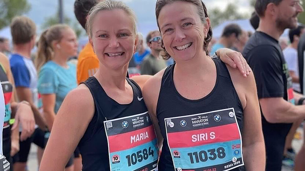 Maria Sørbø og Siri Slotterøy Johnsen klare til start. (Foto: Privat)