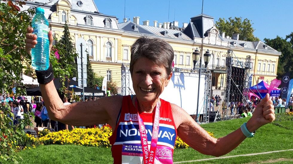 Vera Nystad etter at hun løp Sofia Marathon i 2019 på tida 3.38.50, nesten identisk med årets tid i Berlin. (Foto: Turid Veggeland)