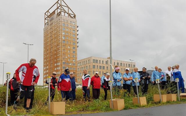 Klare til start på rekke og rad. (Foto: Stein Arne Negård)
