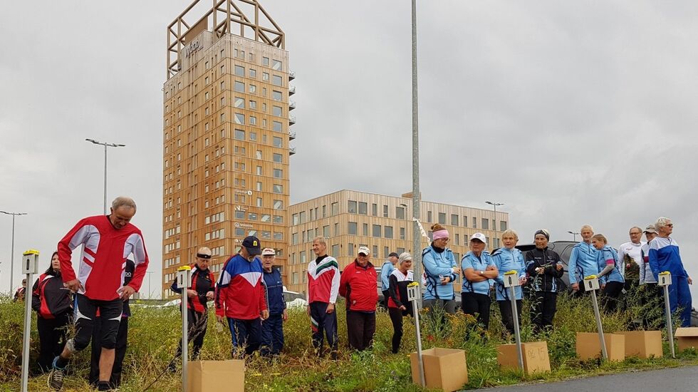 Klare til start på rekke og rad. (Foto: Stein Arne Negård)