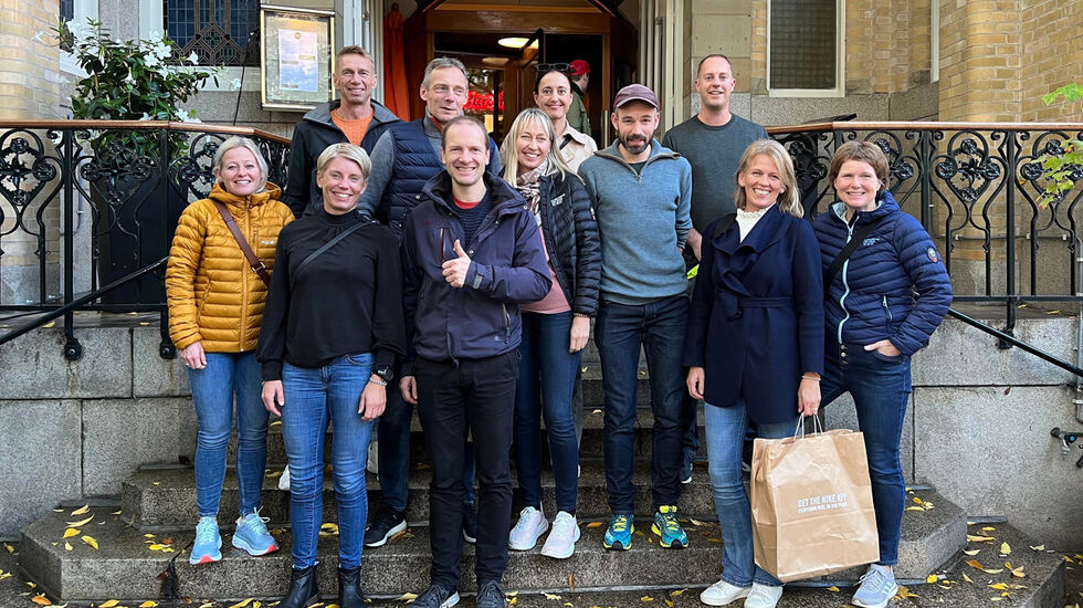 11 deltagere fra Hamarkanten satte felles retning for et felles mål: Amsterdam Marathon. 
