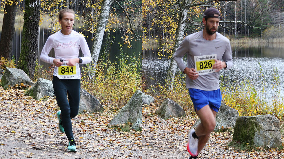 Ingvild Aurdal og Magnar Wium vant den 22. utgaven av Fredrikstad Maraton. (Foto: Terje Svensson)