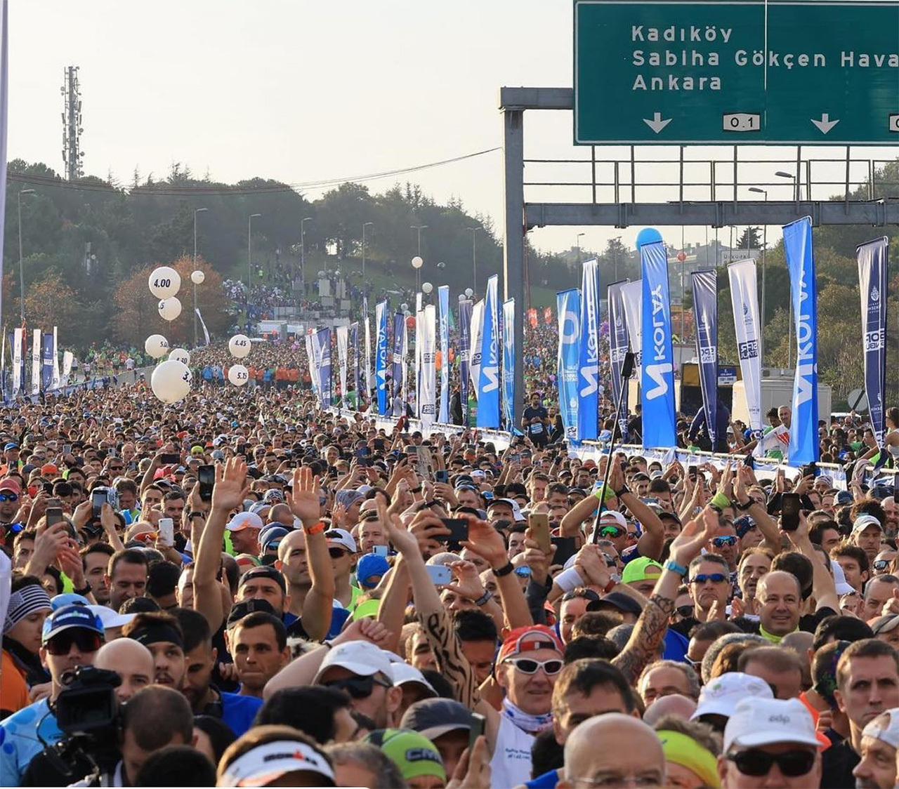 Istanbul-Marathon-start.jpg