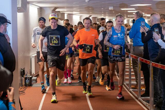 Emir Halalkic fra start flankert av Frank Løke og Bjørn Tore Kronen Taranger. (Foto: Samuel Hafsahl)