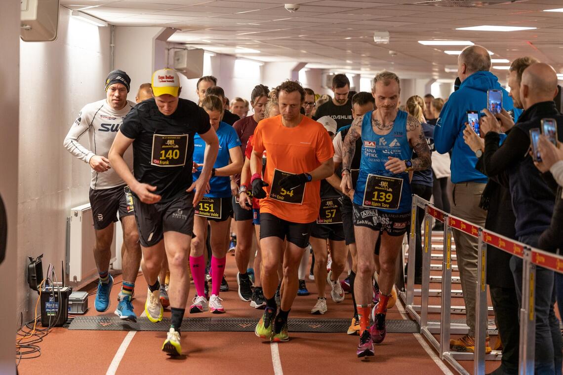Årets siste norske ultraløp er kanskje også det mest profilerte. Bislett 24-timers arrangeres 25.-26. november - og løpet ble utsolgt mindre enn to timer etter at påmeldingen åpnet 1. mai. (foto 2022: Samuel Hafsahl)