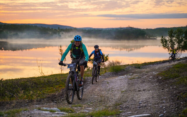 Offroad Finnmark - et fantastisk sykkeleventyr over Finnmarksvidda. (Foto: Anders H. Abrahamsen)