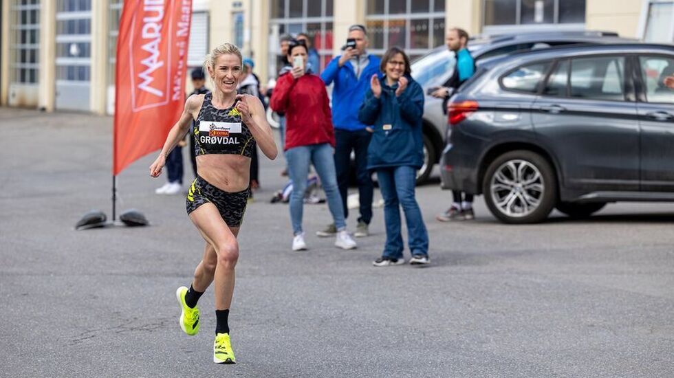 I fjor løp Karoline Bjerkeli Grøvdal 5 km på 14.39, men det viste seg i ettertid at løypa på Maarud var ca. 12 meter for kort. (Foto: Samuel Hafsahl) 