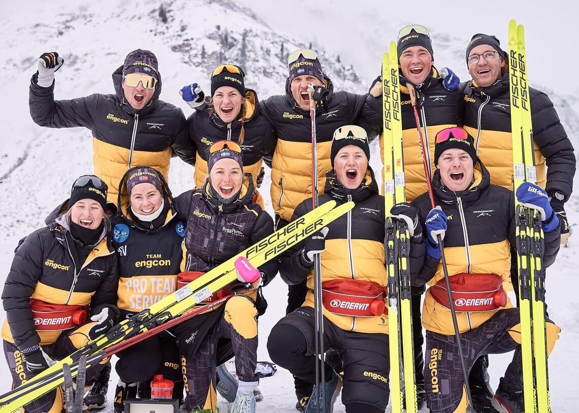 Team Engcon kunne juble for seier i sesongpremieren i Bad Gastein i fjor.  (Foto: Magnus Östh/Ski Classics)