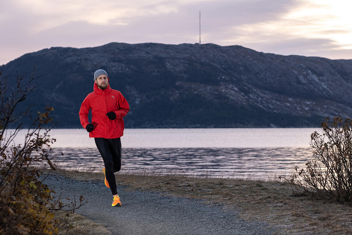 Svein Vatsvåg Nielsen var på feil vei kroppslig, men tok tak i seg selv og begynte å løpe. Nå sikter han mot 1.20 på halvmaraton. (Foto: Fredrik Nærland)