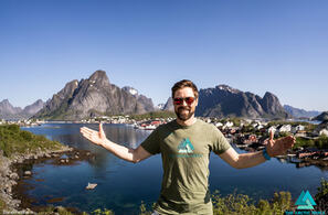 Kristian Nashoug, som er markedsansvarlig i The Arctic Triple, forteller at de i 2023 kommer til å arrangere etappeløpet Lofoten Stage Run. (Foto: Ian Corless)