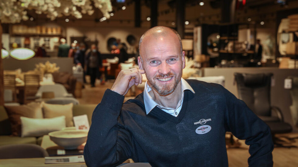 Roger Mikalsen gikk ned fra 90 til 67 kg da han begynte å løpe, og 55-åringen håper å kunne fortsette med å løpe til han fyller 100. (Foto: privat)