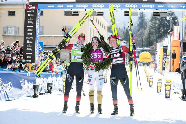 De tre beste kvinner: Anniken Gjerde Alnæs ; Magni Smedås; Jenny Larsson. (Foto: Vanzetta/NordicFocus).