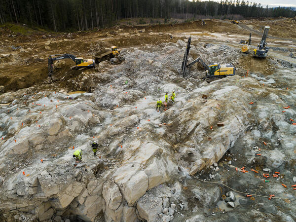 Forberedelse til sprenging i terrenget