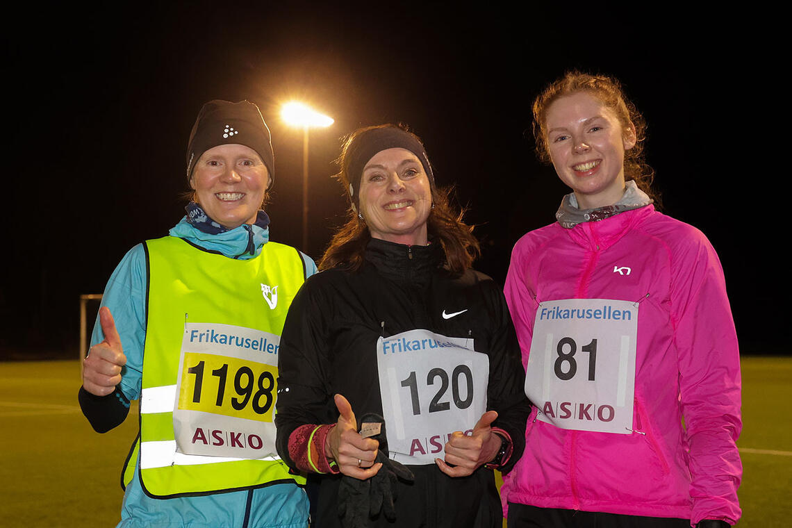 De tre beste kvinner i Frikarusellens løp den 8. februar: Solveig Vannes, Marianne Nesbø Ådland og Linn Lohne. (Alle foto: Arne Dag Myking)