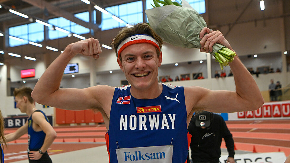 Ole Jakob Høsteland Solbu kan juble over seier og ny personlig bestetid på 800 meter. (Foto: Vestpress)