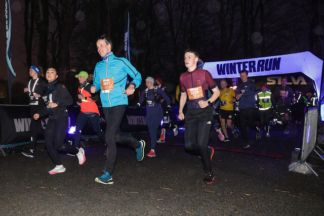 Martin Kildal og Thomas Dale Romslo er her i gang med løpene sine i Winterrun i Bergen. (Alle foto: Arne Dag Myking)