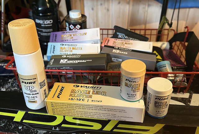 På vekslende føre med kuldegrader på natta og til dels mange varmegrader på dagen, har Vauhti Pure Race LDR klister dekket med enten Pure Race LDR voks eller Pro White voks fungert meget godt for Kondis sine testere. På dager med skarpere føre har LDR klisteret gitt spikerfeste alene. (Foto: Kenneth Harlem)