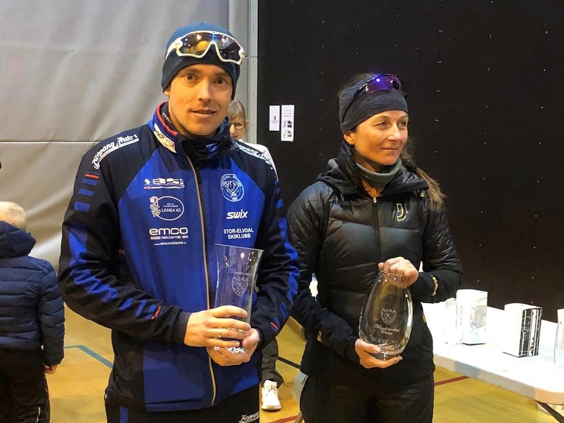 Årets Moraløpvinnere, Morten Buchholdt  og Lin-Iren Sætre. (Foto fra Moraløpets facebookside)
