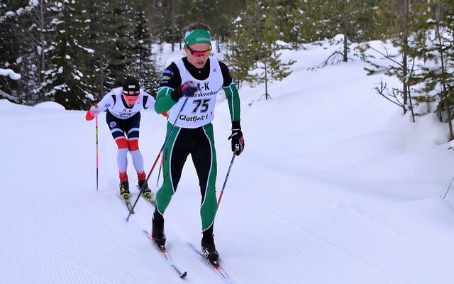 Petter Myhr (75) og Lars Bovold fightet om seieren i Kittillirennet i 2018. (Foto: Tore Stengrundet)