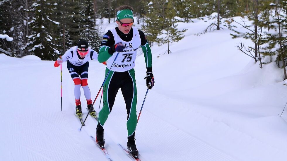 Petter Myhr (75) og Lars Bovold fightet om seieren i Kittillirennet i 2018. (Foto: Tore Stengrundet)
