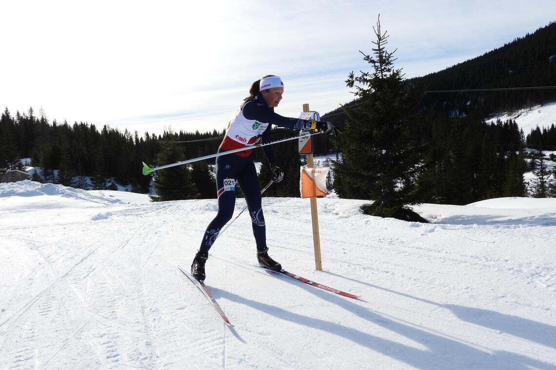 Anna Ulvensøen  vant  jaktstarten i D21. (Foto: Stein Arne Negård)