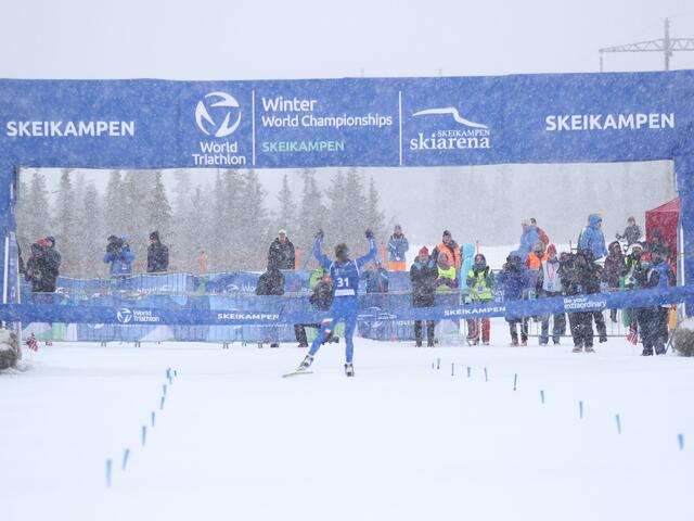 Italienske Sandra Mairhofer sikret seg to gull i årets VM. (Foto: Rolf Bakken)