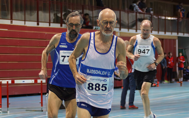 Øivind Bernes på vei mot NM-gull i januar 2023. (Foto: Rolf Bakken)