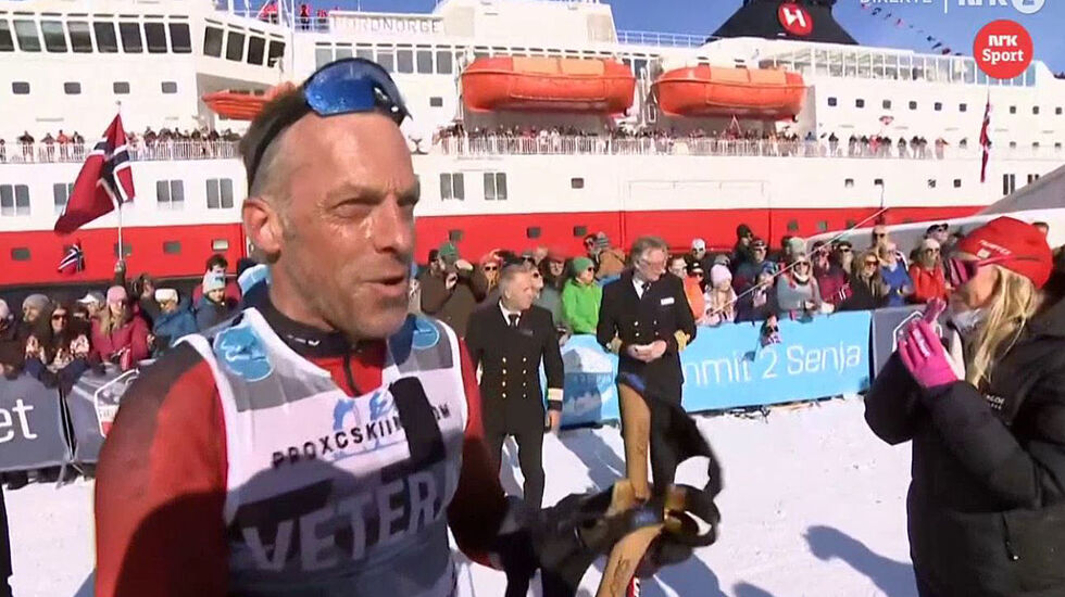 Anders Aukland foran Hurtigruten