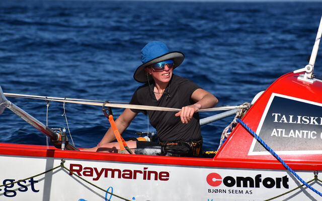 Linda Evenstad Emilsen gjennomførte rokonkurransen Talisker Whisky Atlantic Challenge og ble dermed den første norske kvinne som har rodd alene over et verdenshav. (Foto: privat)