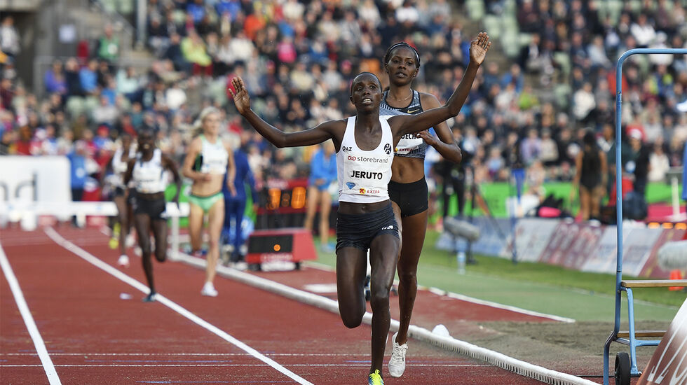 Fjorårets verdensmester på 3000 m hinder, Norah Jeruto, er tatt for doping. Her ser vi henne vinne hinderløpet under Bislett Games i 2019. (Foto: Bjørn Johannessen) 